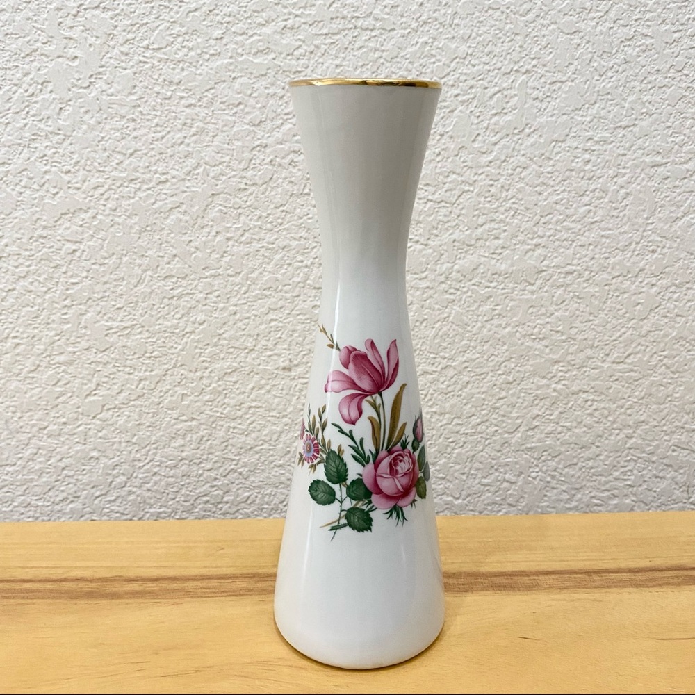 Vintage Bavaria SCHUMANN ARZBERG Germany Roses Flower Floral 8” Bud Vase